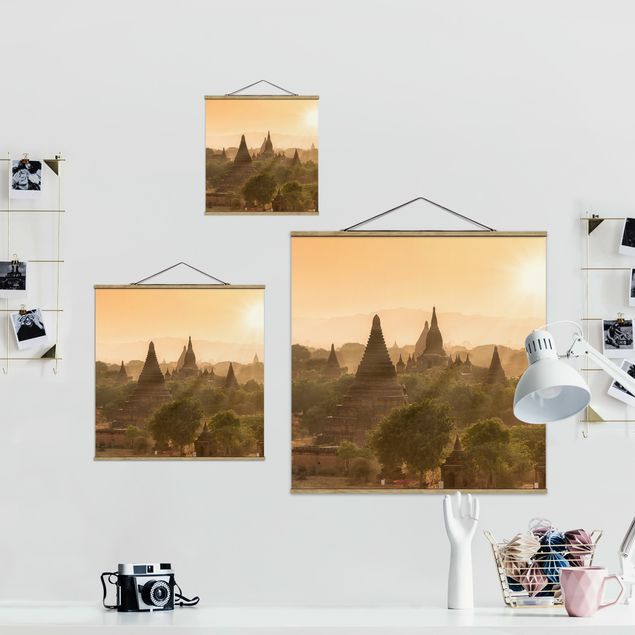 Stoffbild mit Posterleisten - Sonnenuntergang über Bagan - Quadrat 1:1
