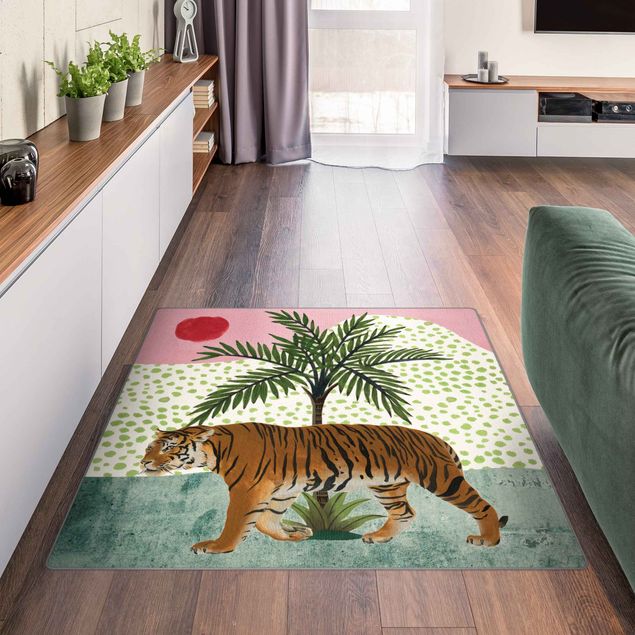 Moderner Teppich Spazierender Tiger im Morgenrot