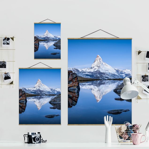 Stoffbild mit Posterleisten - Stellisee vor dem Matterhorn - Hochformat 3:4