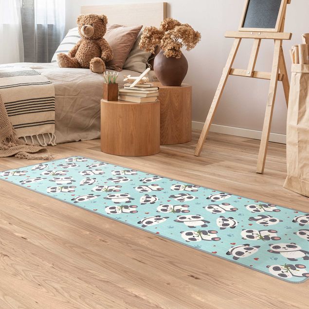 Teppich blau Süße Pandabären mit Tapsen und Herzen Pastellblau