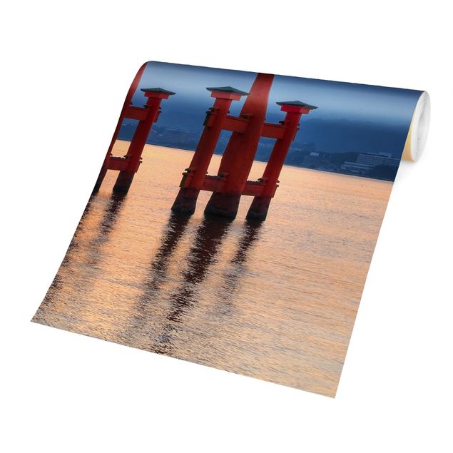 Fototapete selbstklebend Torii am Itsukushima
