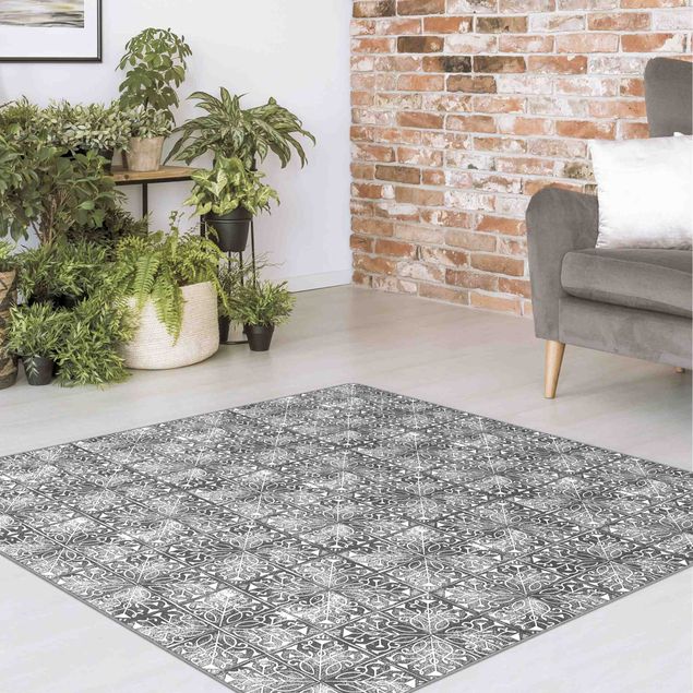 Teppich schwarz-weiß Vintage Muster Spanische Fliesen