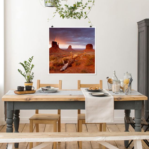 Poster Berge Monument Valley bei Sonnenuntergang