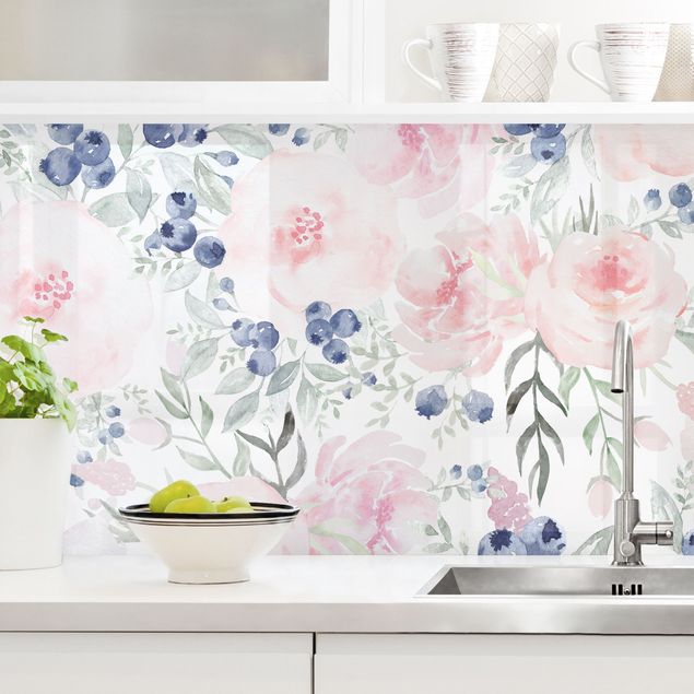 Platte Küchenrückwand Rosa Rosen mit Blaubeeren vor Weiß II