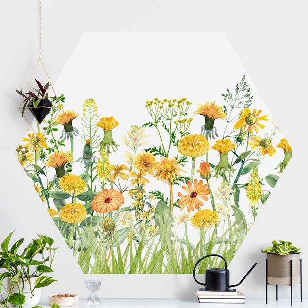Hexagon Mustertapete selbstklebend - Aquarellierte Blumenwiese in Gelb