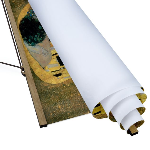 Stoffbild mit Posterleisten - Gustav Klimt - Der Kuß - Hochformat 3:4