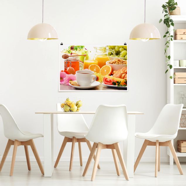 Moderne Poster Sommerlicher Frühstückstisch