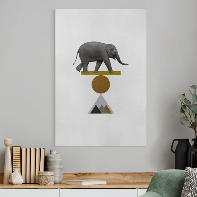 Leinwandbild - Balancekunst Elefant - Hochformat 2:3