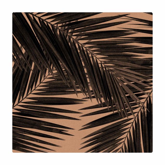 Kork-Teppich - Blick durch Palmenblätter schwarz weiß - Quadrat 1:1