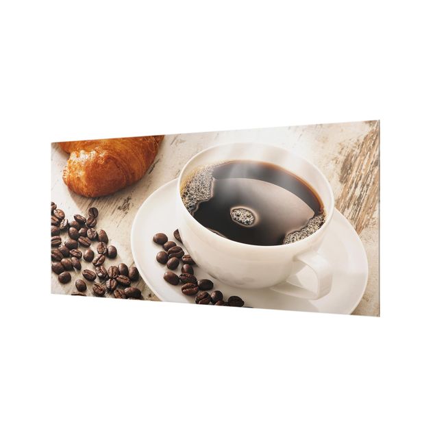 Spritzschutz Glas - Dampfende Kaffeetasse mit Kaffeebohnen - Querformat - 2:1