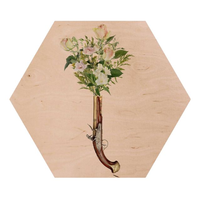 Hexagon Bild Holz - Jonas Loose - Pistole mit Blumen