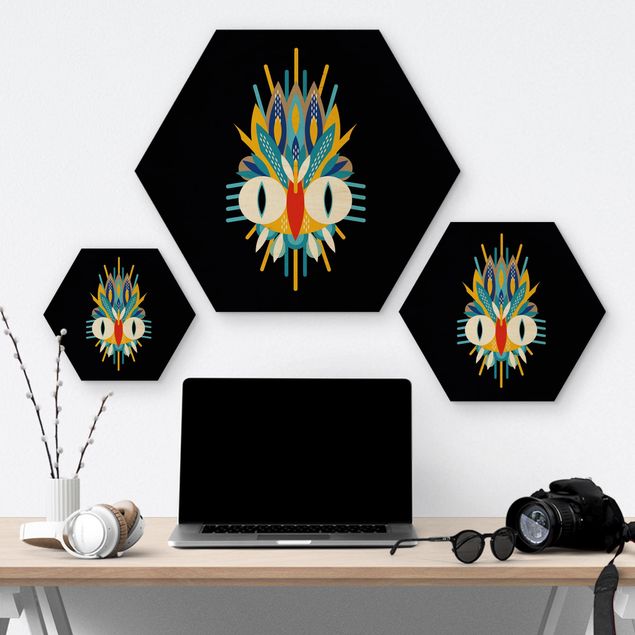 Hexagon-Holzbild - Collage Ethno Maske - Vogel Federn