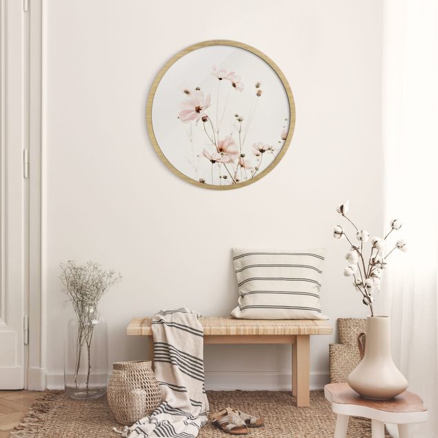 Moderne Bilder mit Rahmen Cosmea in zarten Cremetönen