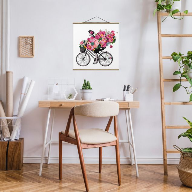 Stoffbilder mit Posterleisten Illustration Frau auf Fahrrad Collage bunte Blumen
