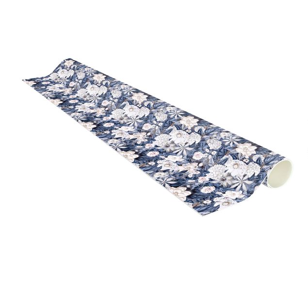 Moderner Teppich Weiße Blumen vor Blau
