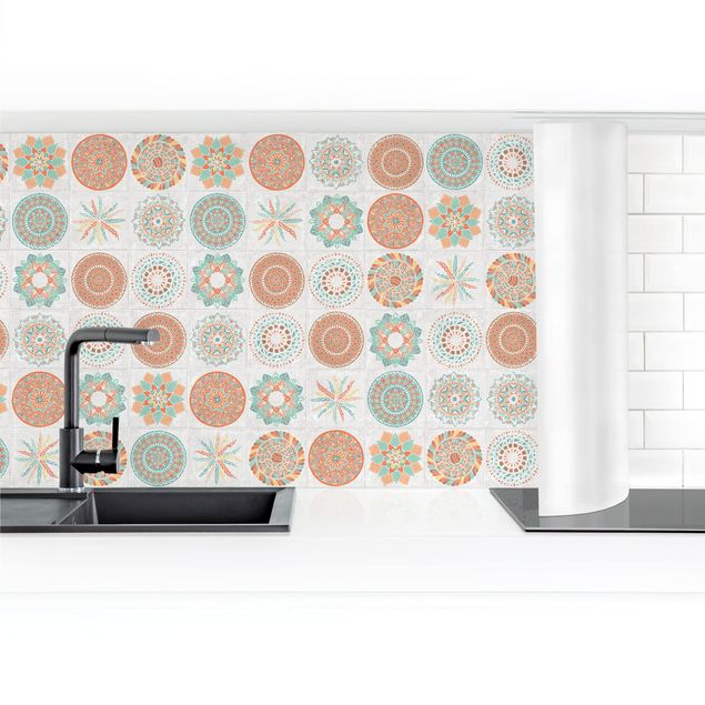 Küchenrückwand selbstklebend Handgemaltes Mandala Muster