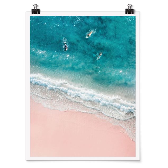 schöne Bilder Drei Surfer paddeln zum Ufer