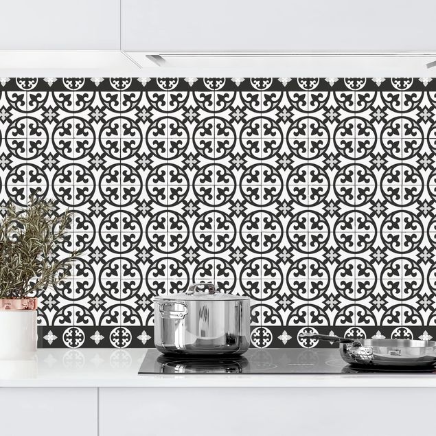 Platte Küchenrückwand Geometrischer Fliesenmix Kreise Schwarz