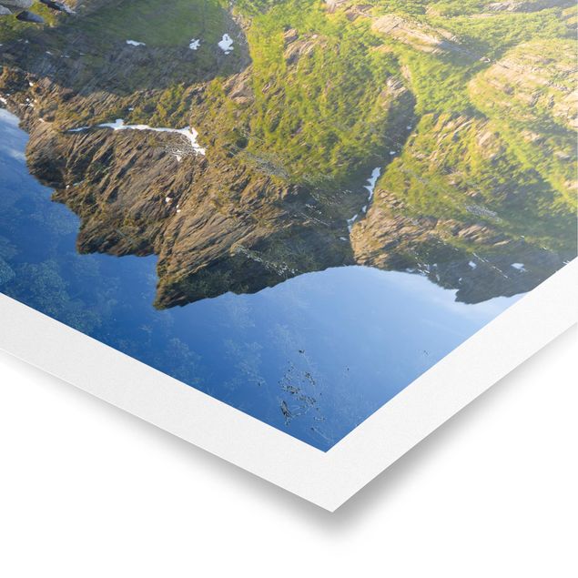 Rainer Mirau Bilder Berglandschaft mit Wasserspiegelung in Norwegen