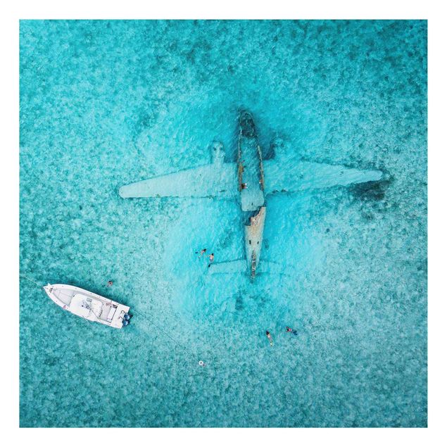 Alu-Dibond - Top View Flugzeugwrack im Meer - Quadrat