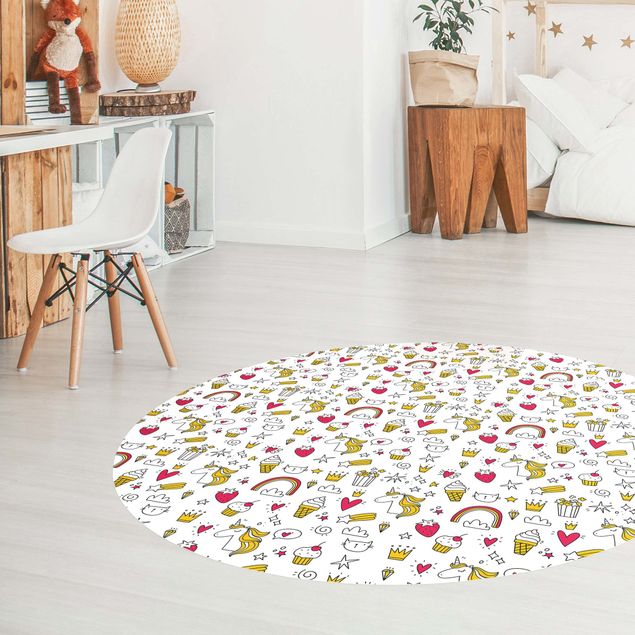 Teppich Kinderzimmer Einhörner und Süßes in Gelb und Rot