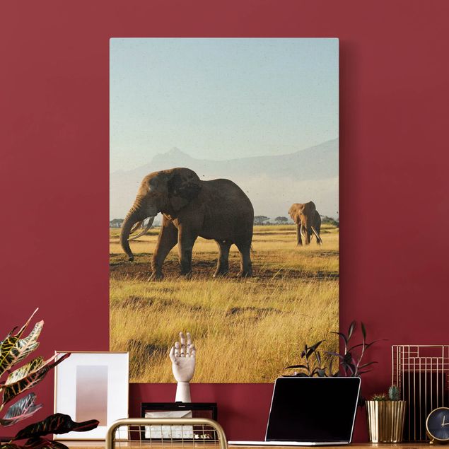 Leinwandbild Natur - Elefanten vor dem Kilimanjaro in Kenya - Hochformat 2:3