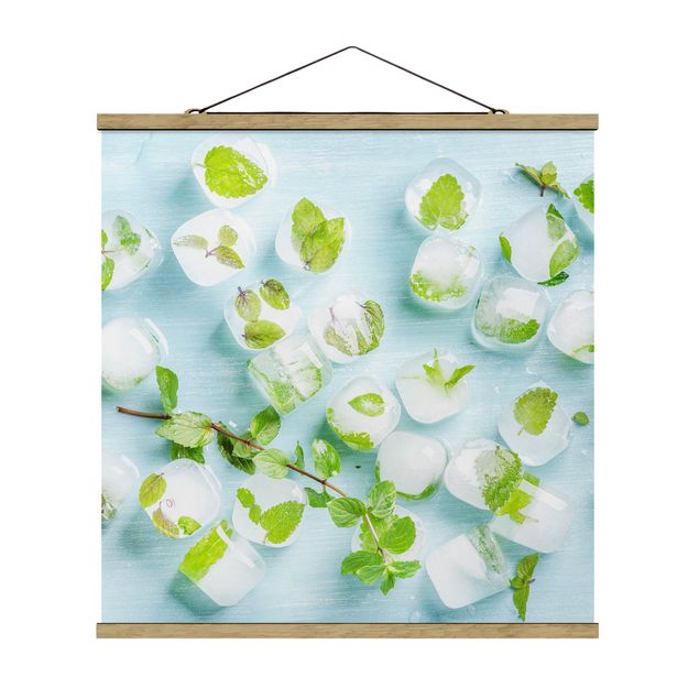 Stoffbild mit Posterleisten - Eiswürfel mit Minzblättern - Quadrat 1:1