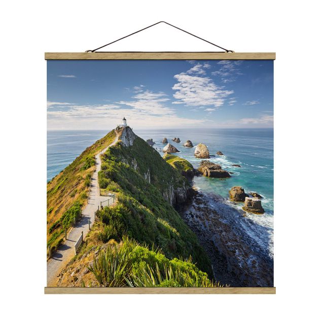 Stoffbild mit Posterleisten - Nugget Point Leuchtturm und Meer Neuseeland - Quadrat 1:1