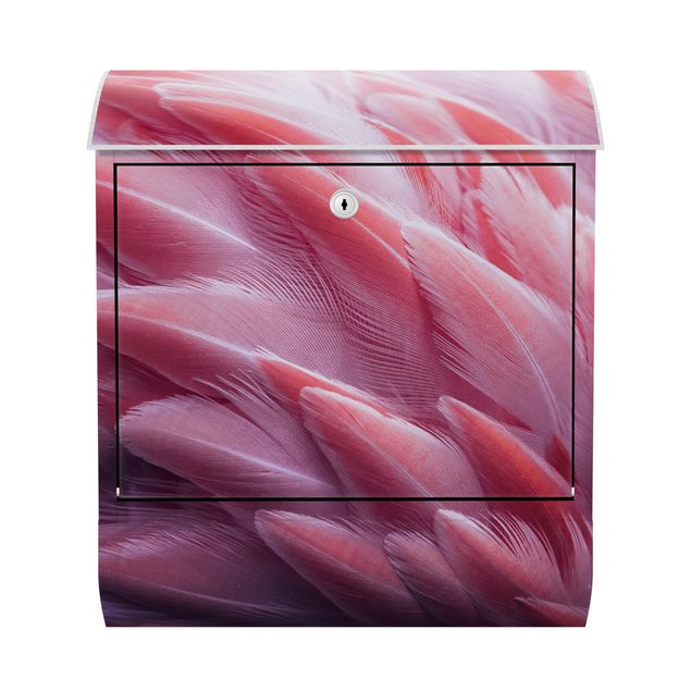 Briefkasten Design Flamingofedern Close-up