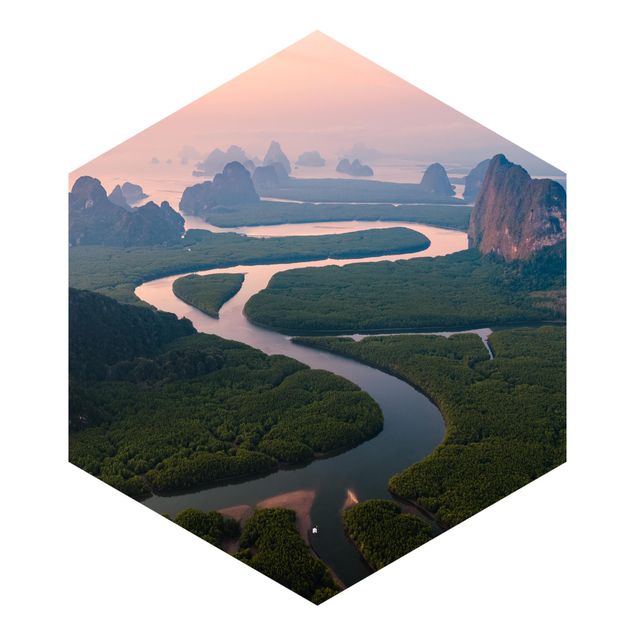 schöne Tapeten Flusslandschaft in Thailand