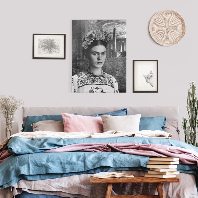 schöne Leinwandbilder Frida Kahlo Foto Portrait vor Kakteen