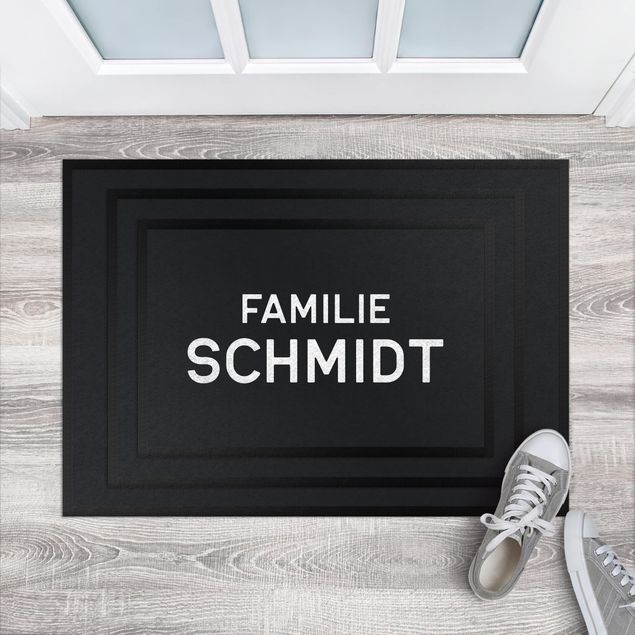 Moderner Teppich Familienname Wunschtext