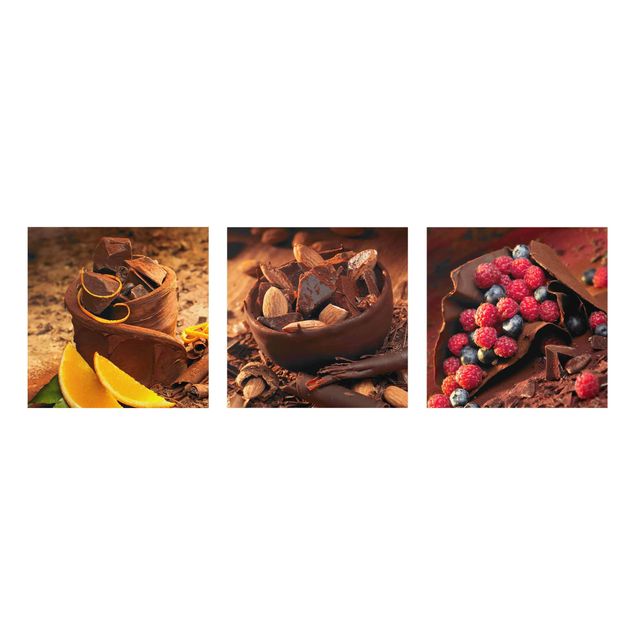 Glasbild - Schokolade mit Früchten und Mandeln 3-teilig