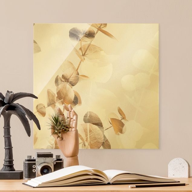 Glasbilder Blumen Goldene Eukalyptuszweige mit Weiß I