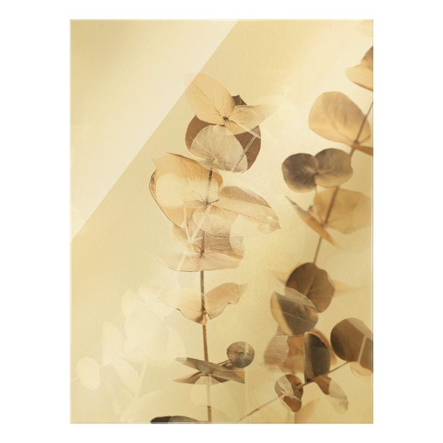 Glasbild - Goldene Eukalyptuszweige mit Weiß II - Hochformat 3:4