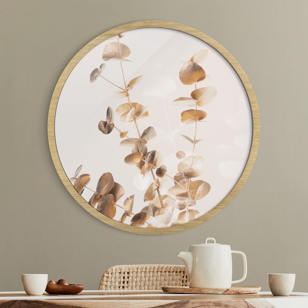 Runde Bilder mit Rahmen Goldene Eukalyptuszweige mit Weiß