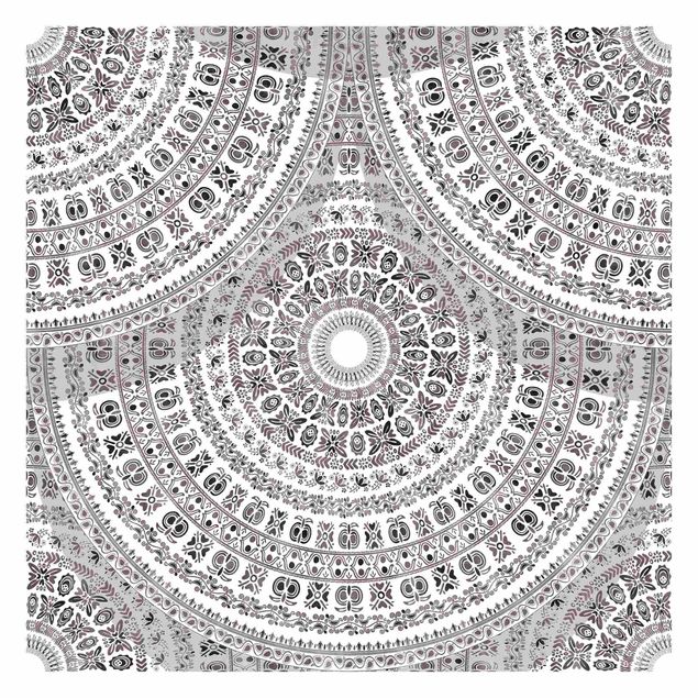 Pattern Design Großes Boho Mandala in Braunschwarz