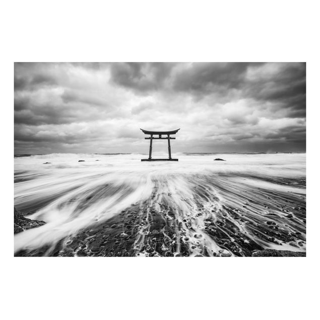 Foto auf Hartschaumplatte Japanisches Torii im Meer