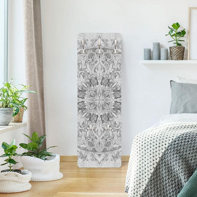Wandgarderobe mit Motiv Mandala Aquarell Ornament Muster Schwarz-Weiß