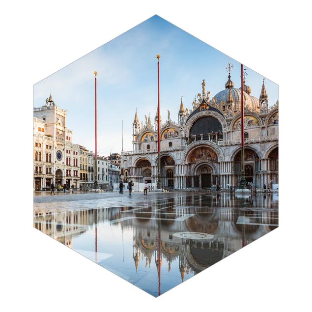 Fototapete selbstklebend Markusplatz in Venedig