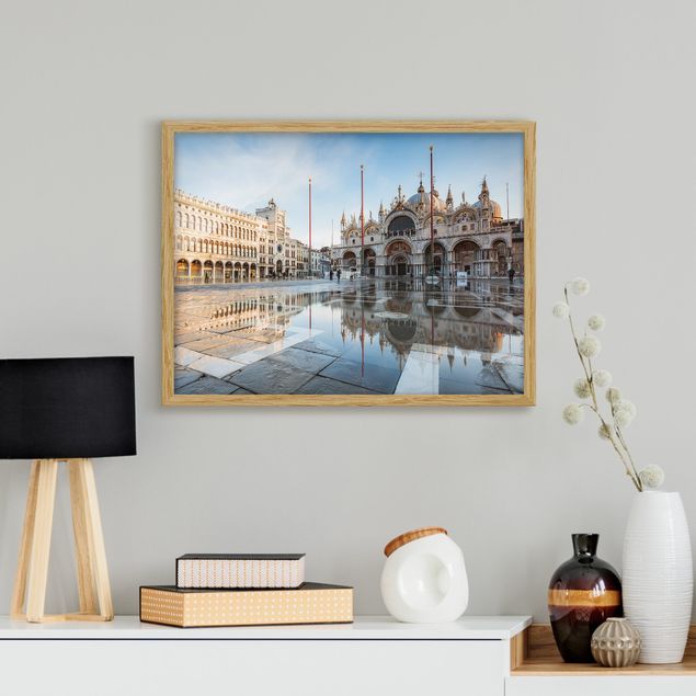 Moderne Bilder mit Rahmen Markusplatz in Venedig