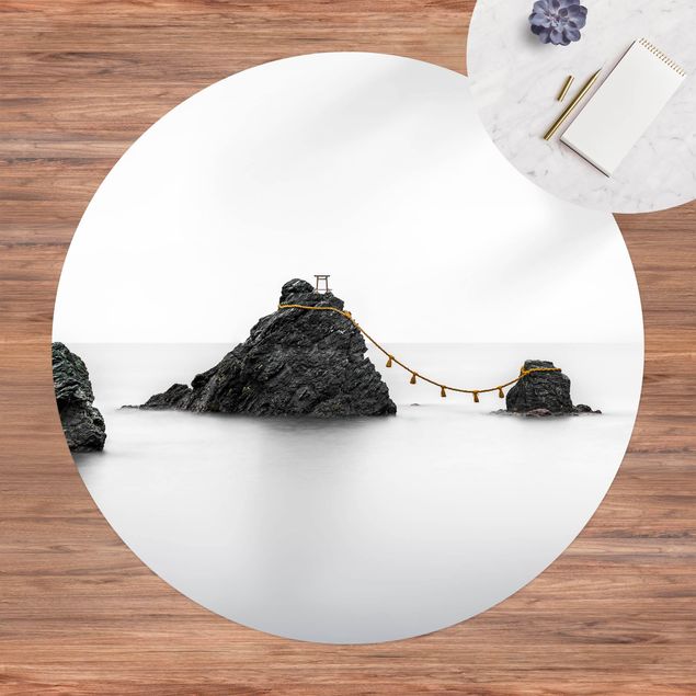 Moderne Teppiche Meoto Iwa - die verheirateten Felsen