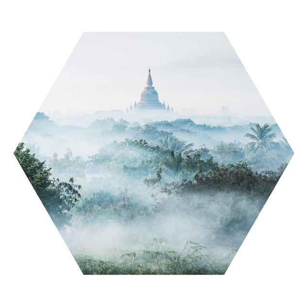 Hexagon Bild Alu-Dibond - Morgennebel über dem Dschungel von Bagan