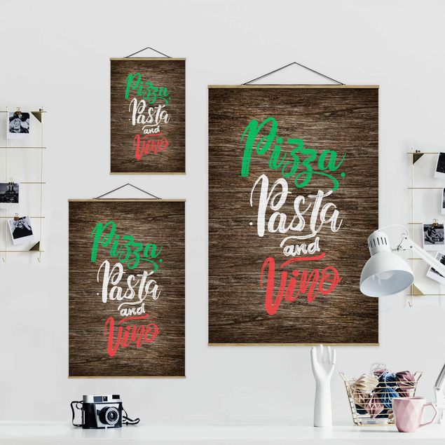 Stoffbild mit Posterleisten - Pizza Pasta and Vino auf Planke - Hochformat 2:3