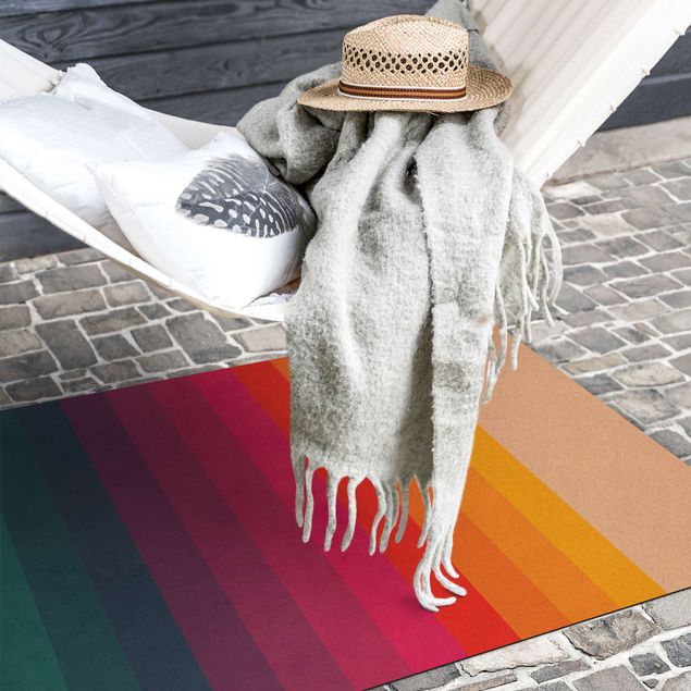 Teppich modern Retro Regenbogen Streifen