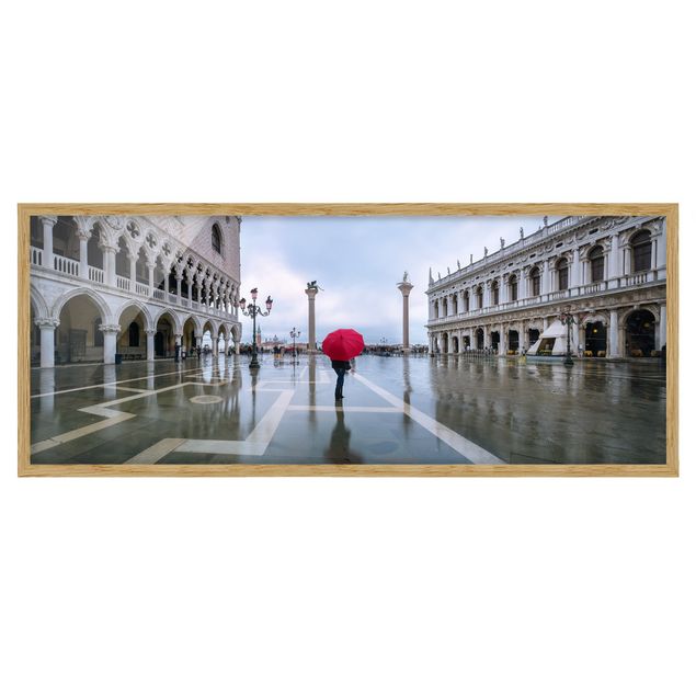 Bilder Roter Regenschirm in Venedig