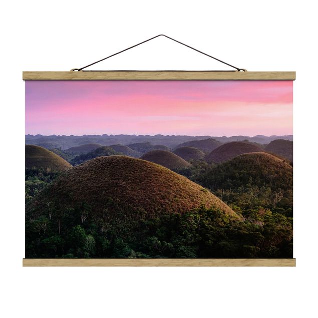 Stoffbild mit Posterleisten - Schokoladenhügel bei Sonnenuntergang - Querformat