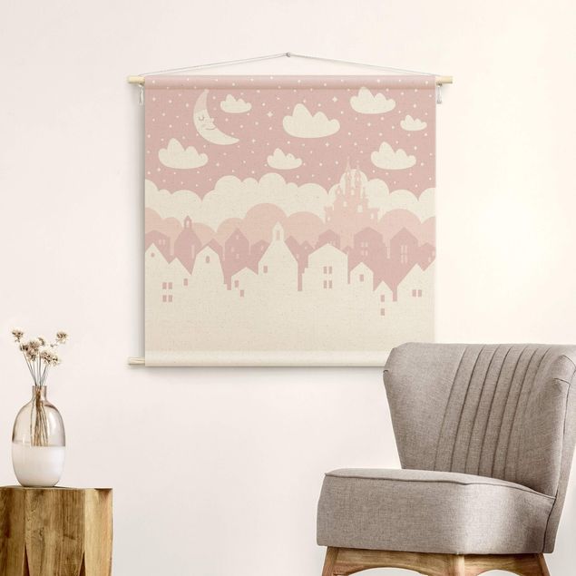 Wandbehang groß Sternenhimmel mit Häusern und Mond in rosa