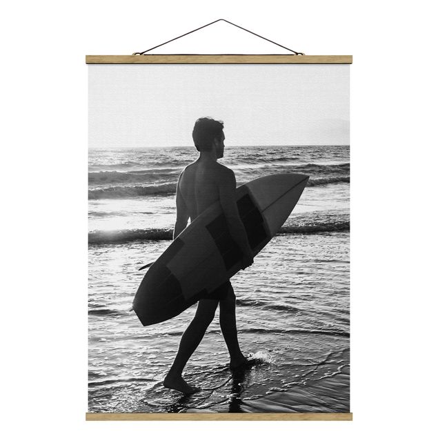 Stoffbild mit Posterleisten - Surferboy im Sonnenuntergang - Hochformat 3:4