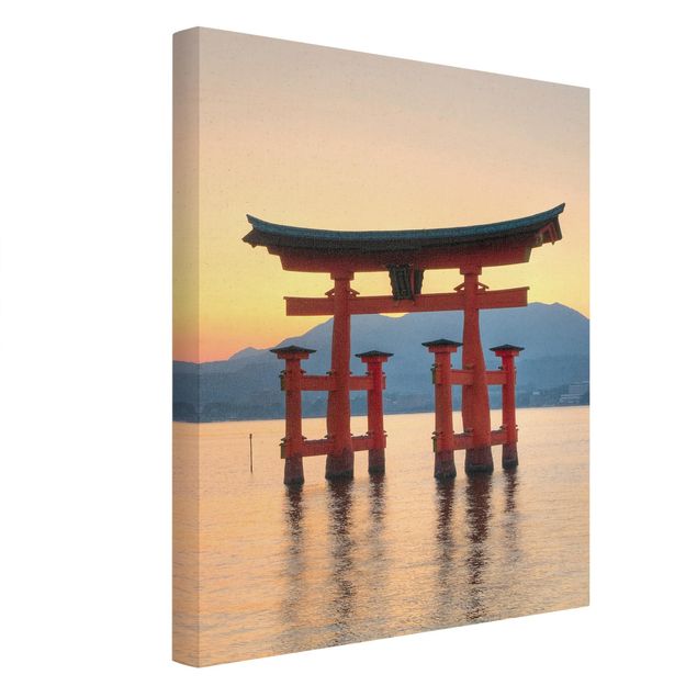 Leinwandbild Natur - Torii am Itsukushima - Hochformat 3:4